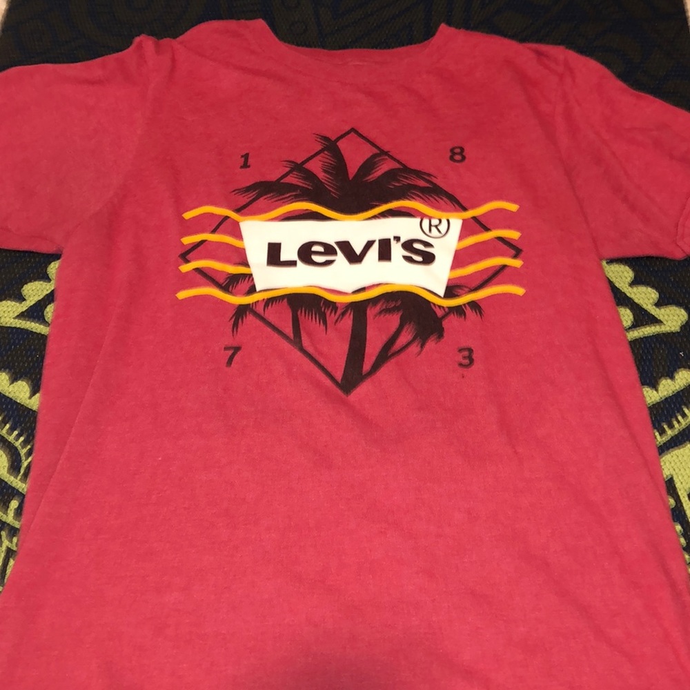Levi’s brand shirt